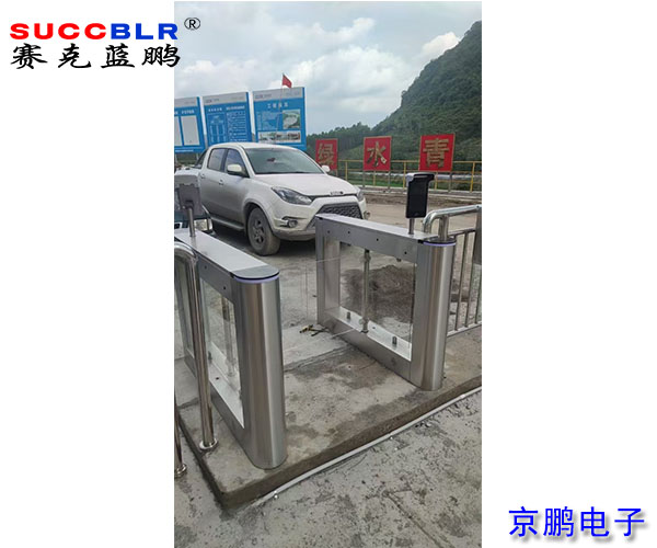 20250226/a905e3922dc5077a0837f04426a51bed.jpg a905e3922dc5077a0837f04426a51bed.jpg